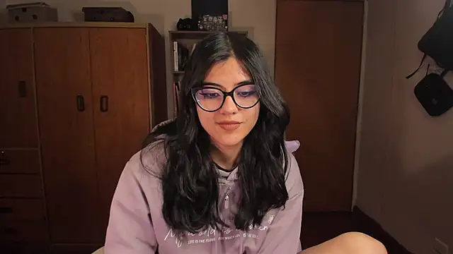 valerie  skyy online show from 01.03.25