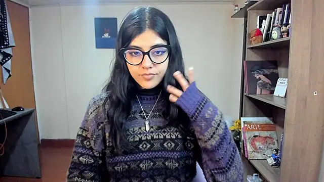 valerie  skyy online show from 03.10.25