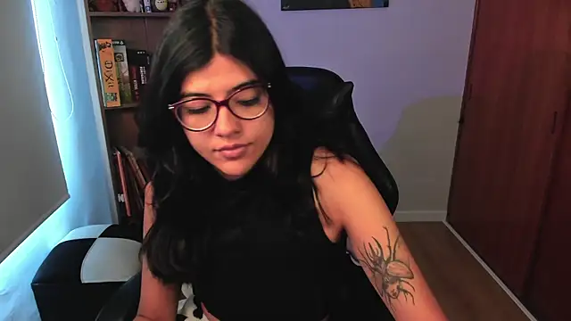 valerie  skyy online show from 07.08.26