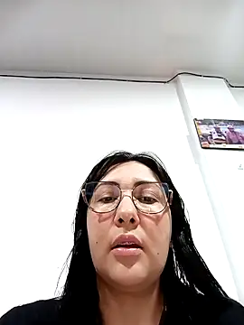 my-kitty online show from 10.18.25