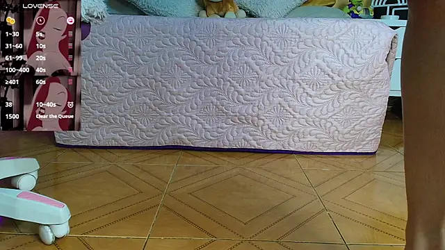 Snapshot of Jessica_Angel_Sweet chatting on 02.01.25 Jessica Angel Sweet online show from 02.01.25