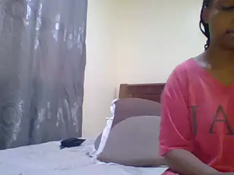 Snapshot of sexy__candyy chatting on 02.21.25 sexy candyy online show from 02.21.25