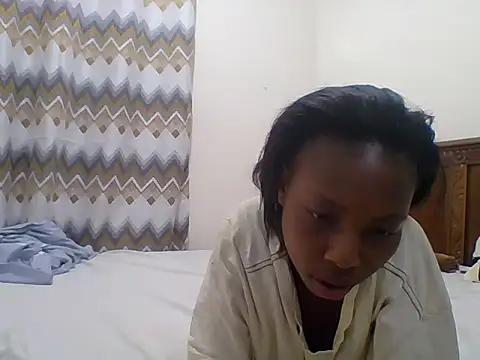 Snapshot of sexy__candyy chatting on 10.09.25 sexy candyy online show from 10.09.25