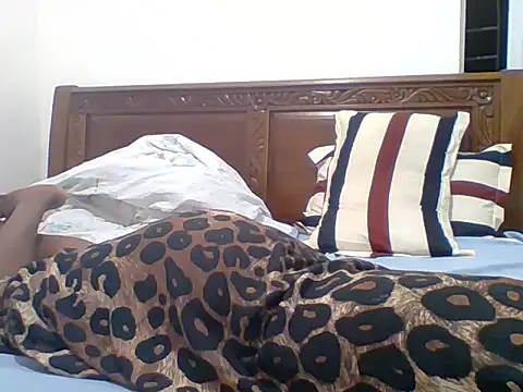 Snapshot of sexy__candyy chatting on 10.25.25 sexy candyy online show from 10.25.25