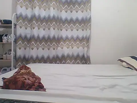 Snapshot of sexy__candyy chatting on 12.15.25 sexy candyy online show from 12.15.25