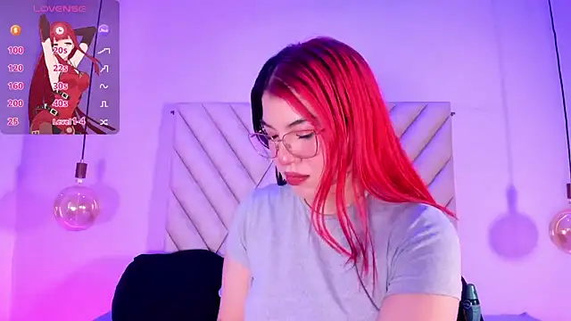 EmmaSwift  online show from 04.07.26