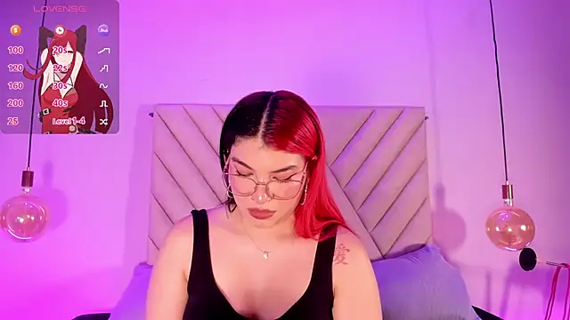 EmmaSwift  online show from 04.13.26