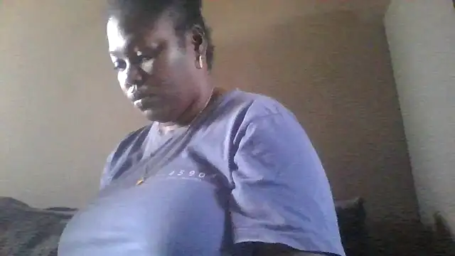 Snapshot of XgeileKutje chatting on 02.06.26 XgeileKutje online show from 02.06.26