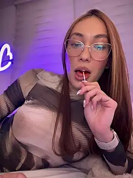 MichelleFerry  online show from 02.27.25