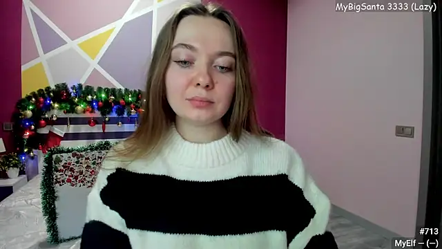 Snapshot of LizaGost chatting on 12.10.24 LizaGost online show from 12.10.24