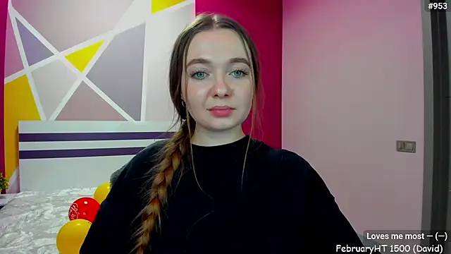 Snapshot of LizaGost chatting on 02.04.25 LizaGost online show from 02.04.25