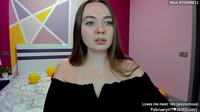 Snapshot of LizaGost chatting on 02.22.25 LizaGost online show from 02.22.25