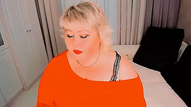 Snapshot of BIGTITSBBW chatting on 02.03.25 BIGTITSBBW online show from 02.03.25