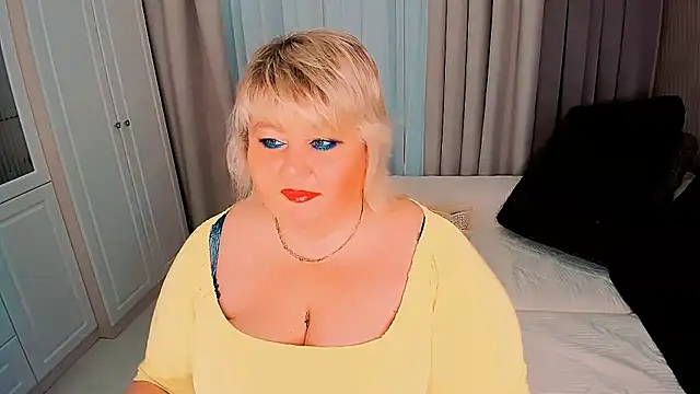 Snapshot of BIGTITSBBW chatting on 03.02.25 BIGTITSBBW online show from 03.02.25