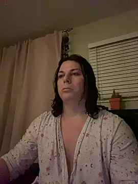 KevieWantsABoobJob online show from 01.22.25