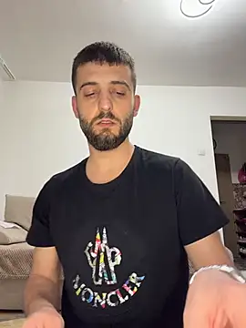 Snapshot of ElChapoGuzman95 chatting on 02.02.26 ElChapoGuzman95 online show from 02.02.26