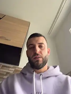 Snapshot of ElChapoGuzman95 chatting on 02.15.26 ElChapoGuzman95 online show from 02.15.26