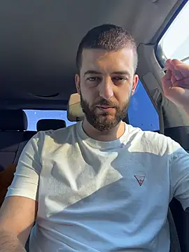 Snapshot of ElChapoGuzman95 chatting on 02.27.26 ElChapoGuzman95 online show from 02.27.26