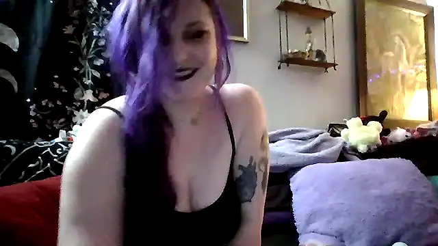 LunaLilith online show from 02.01.25