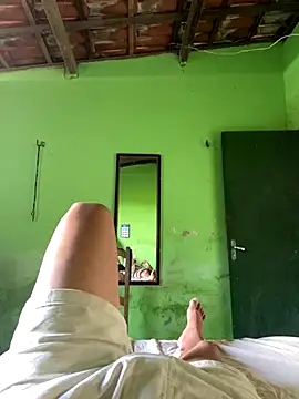 Snapshot of Duduhott chatting on 09.15.25 Duduhott online show from 09.15.25