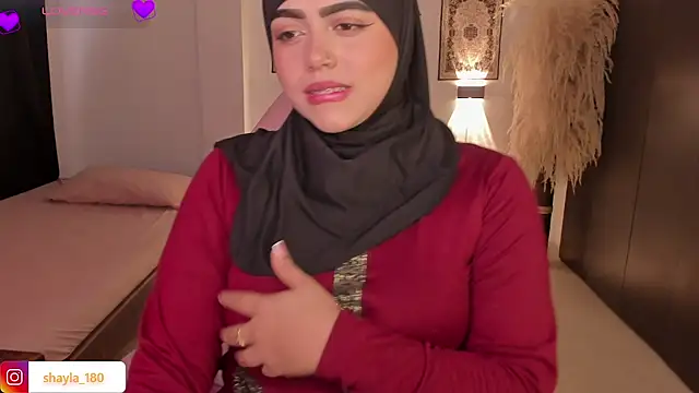 shayla 18 online show from 11.11.25