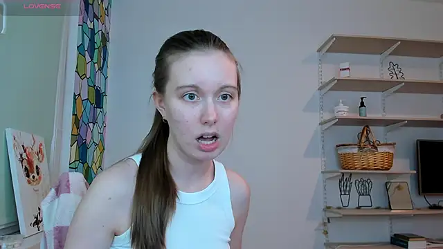 Snapshot of Peggy_Beauty chatting on 10.30.25 Peggy Beauty online show from 10.30.25