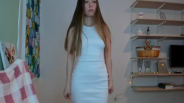 Snapshot of Peggy_Beauty chatting on 11.22.25 Peggy Beauty online show from 11.22.25