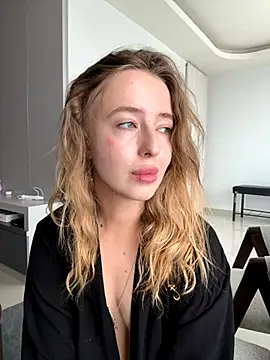 Nura n Sarah online show from 11.02.25