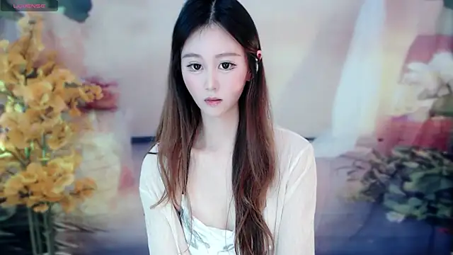 Aimee-520 online show from 12.23.24