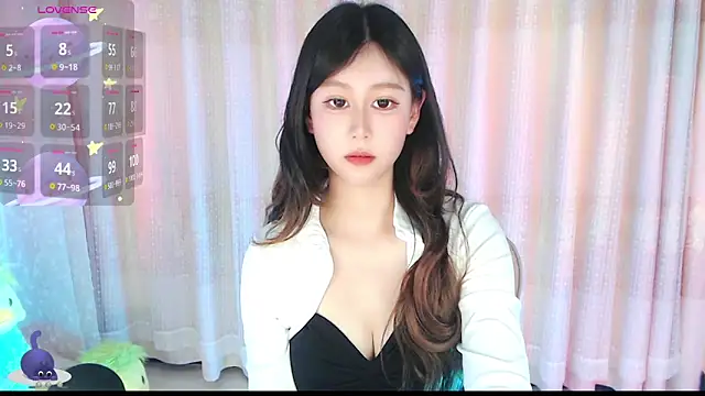 Aimee-520 online show from 04.14.26