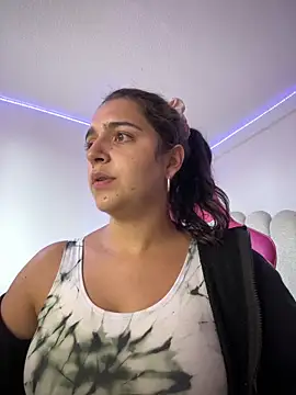 Alicia Ruiz online show from 04.17.26