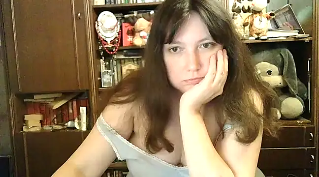 CarrieQPeach online show from 01.07.25