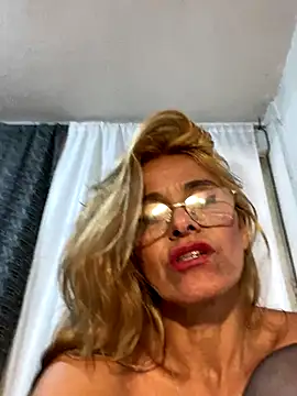 Snapshot of SahoryHorny chatting on 12.03.24 SahoryHorny online show from 12.03.24