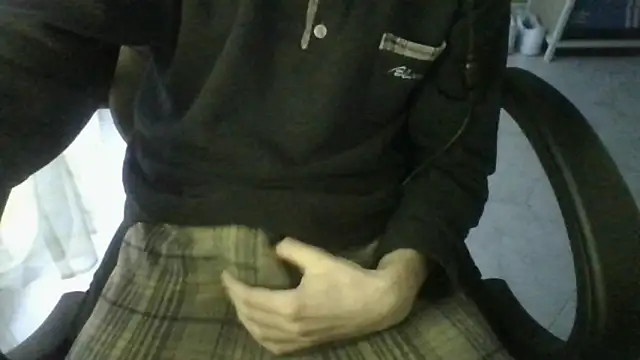 FranciCazzone online show from 03.14.25