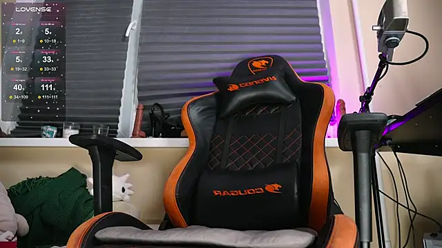 BlueCherryy online show from 01.27.25