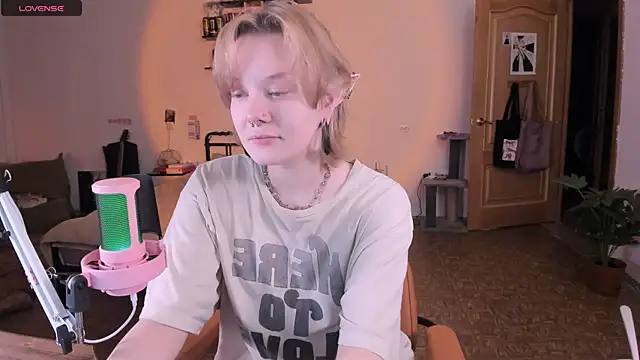 cyber whore  online show from 03.26.26