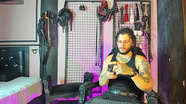 Twisted Fantasy online show from 09.09.25