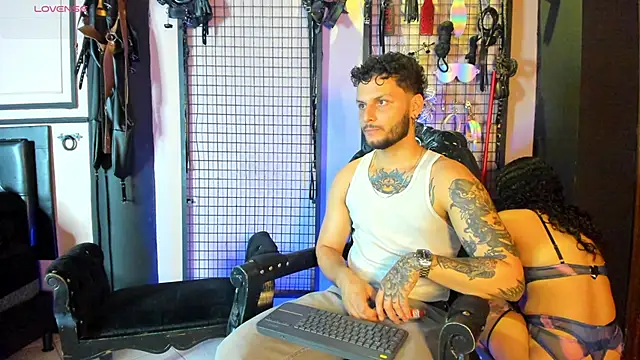 Twisted Fantasy online show from 11.08.25