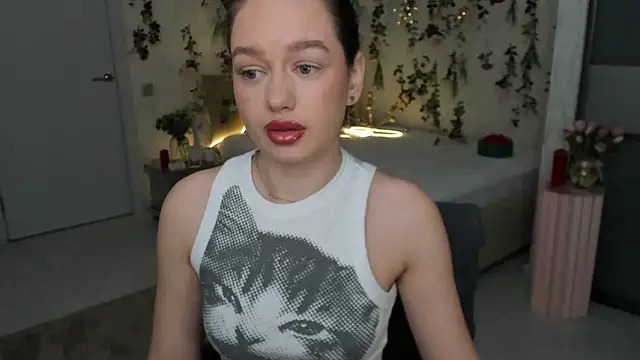 MiracleCurly online show from 03.24.26