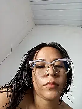 Snapshot of Cristel_Shop chatting on 12.21.24 Cristel Shop online show from 12.21.24