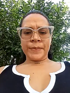 Snapshot of Cristel_Shop chatting on 12.27.24 Cristel Shop online show from 12.27.24