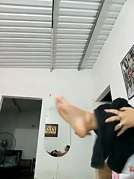 Snapshot of Cristel_Shop chatting on 02.14.25 Cristel Shop online show from 02.14.25