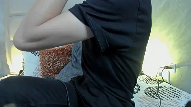 Hecatee 77 online show from 02.14.26