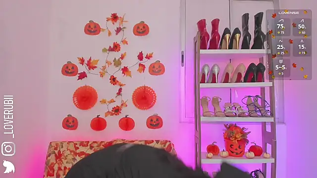 loverubii online show from 10.30.25