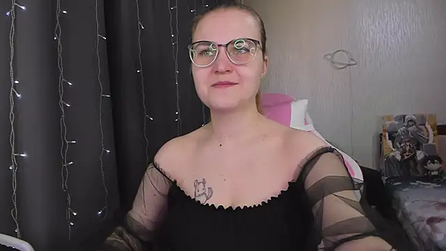 MissBrightShine online show from 03.14.26