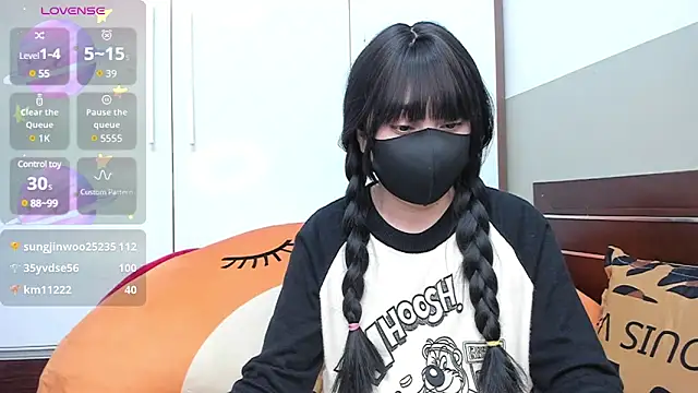 alonelove   online show from 01.13.25