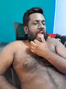 Rayansmith  online show from 03.25.26