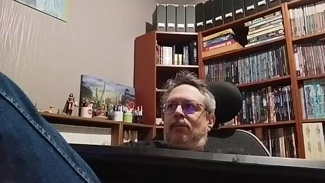 Mandra is a whore online show from 01.05.26