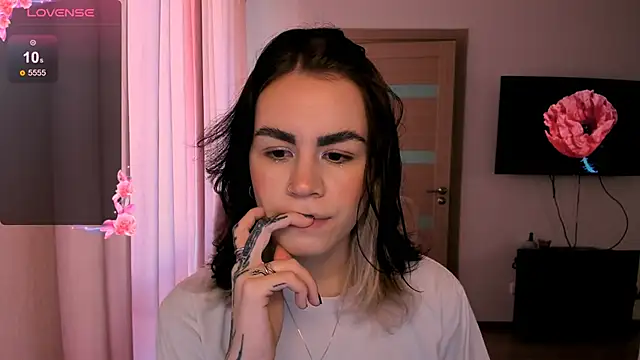  selectrra online show from 12.04.24