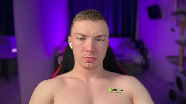 Snapshot of iron__chap chatting on 02.13.26 iron chap online show from 02.13.26